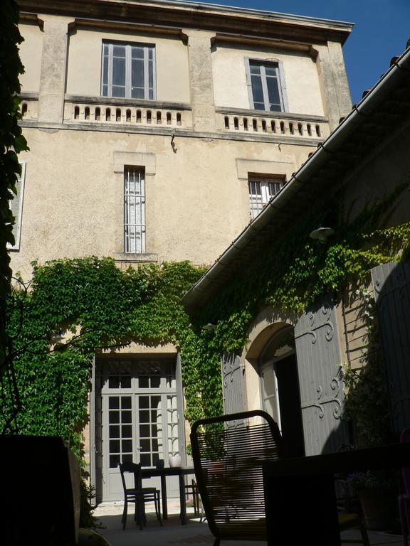 Chambres D'Hotes Maison Auguste Salon-de-Provence Exterior foto